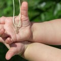 Zašto je važno nositi krst oko vrata i šta treba da piše na njemu