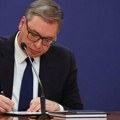 Vučić na poslovnom forumu Srbija-Uzbekistan pozvao investitore da dođu