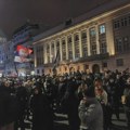 "Smene umesto čestitki": Skup podrške zaposlenima u pravosuđu ispred Ustavnog suda u Beogradu (VIDEO)