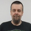Osuđeni ubica pobegao tokom izleta! Policija na nogama: Ako vidite ovog čoveka, ne približavajte mu se!