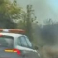 Veliki požar na Obrenovačkom drumu: Zapalilo se rastinje