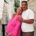 Dea Đurđević objavila prvu porodičnu sliku sa ćerkom Iris: Roditelji i beba se drže za ruke, raznežili sve