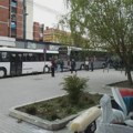 AP: Desetine autobusa dovezle Vučićeve pristalice u Beograd na početak kampanje za premijera