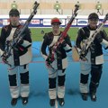 Златна и сребрна медаља за крај