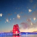 Spektakl u čast maturanata: „Purpurna jedra“ i veličanstven vatromet u Sankt Peterburgu /video/
