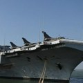 "Šarl de Gol" pod palicom NATO: Prvi put u istoriji francuskim nosačem aviona rukovodi američki admiral