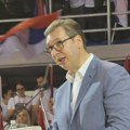 Šta će da urade ovi koji kritikuju, šta im piše u programu? Ništa, streljaće Vučića i krenuće da katanče fabrike