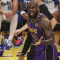 Lebron zamišljen, do kada će još igrati?