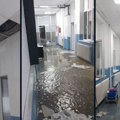 Pukle cevi, popadale ploče: Poplava u UKC Kragujevac dve godine od renoviranja