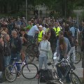 Od novinara i opozicionara do studenata: Kako su radikali i naprednjaci narušavali privatnost, a danas im smetaju protesti…