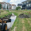 Odlazi mulj, progledaće dno! Velika akcija u Loznici: Počelo čišćenje reke Štire