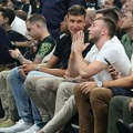Sin Željka Obradovića iz prvih redova navija za Partizan: Naslednik crno-belih sa Bogdanom bodrio crno-bele