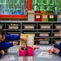 Predškolske ustanove: Mikrosvet druženja, učenja kroz igru i razvoja u obdaništima