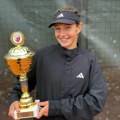 Она је нови бисер српског тениса! Зове се Миа и донела је победу репрезентацији