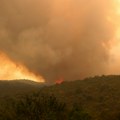 (Video) Požar iznad Budve i dalje "besni": Vatra buknula na brdu, širi se velikom brzinom