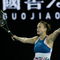 Sabalenka eksplodirala: „J*bi se, Davidenko!“ – pokazala mu srednji prst uživo! (video)