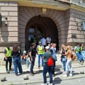 Studenti blokirali rektorat niškog Univerziteta