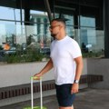 Sve spakovao u jedan kofer: Pevač se potpuno promenio i ISELIO IZ SRBIJE (foto)