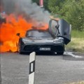 Pogledajte kako gori jedan od najređih Mercedesa VIDEO