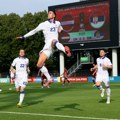 Srbija pobedila, ali navijači besni i nezadovoljni: Tviter gori posle Letonije, a uoči Engleske!