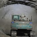 Probijen NAJDUŽI TUNEL u regionu: Izgradnja trajala 8 godina, radnici kopali u 3 smene, glavu NOSILI U TORBI