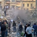 Srušila se zgrada; Ima mrtvih; Stanovnici besni; Policija pucala u vazduh FOTO