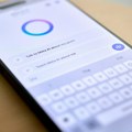 Meta uvodi pretplatu na četbotove kako bi nadoknadila izdatke za AI