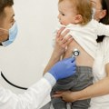 Koji su virusi najaktuelniji tokom leta u vrtićima: Pedijatar upozorava na infekcije koje najbrže šire među decom
