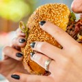 Ovo je najgori ručak za viscelarnu masnoću, poručuju nutricionisti