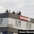 Demonstranti upali u redakciju Informera