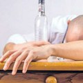 Studija: Netačno da iskusni pijanci mogu da se nose sa alkoholom