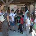Škola „Jovan Popović“ u Šumaricama dobila učionicu na otvorenom