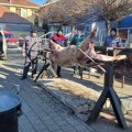 Bik od 500 kilograma se vrti na ražnju: Miriše Gračanica, sve spremno za doček Srpske nove godine