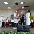 U Gradskovu na Lazarevu subotu ili Vrbicu održana 26. Međuokružna smotra dečjeg narodnog stvaralaštva „DENS“