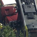 Судар воза и аутобуса у Лос Анђелесу, повређено најмање 55 особа /фото/
