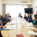 Sastanak ministarke Žarić Kovačević i ambasadora Žiofrea: Reforma javne uprave i dalje visoko na agendi pridruženja EU