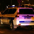 Drama u Novom Sadu! Policija sa dugim cevima i štitovima uletela u kladionicu: "Lezi dole, lezi dole..."