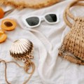 7 letnjih aksesoara koji momentalno osvežavaju svaki autfit