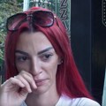Tara Simov nožem napala oca od bivšeg dečka: Rijaliti učesnica fizički nasrnula na čoveka u restoranu, intervenisala policija…