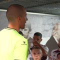 VIDEO Potez sudije pre balkanskog derbija raspametio sve: Niko to nije očekivao, ali u tunelu uradio stvar kakva se retko viđa…