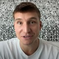Bogdan zapevao u sred intervjua: Srpski kapiten objasnio u čemu je draž derbija Zvezde i Partizana!