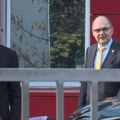 Ostavka Kristijana Šmita u BiH, Šolaja tvrdi: "U pozadini su Amerika i gasni poslovi“