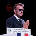 Francuski nosač aviona plovi kući pošto se SAD i Iran sporazumevaju o kraju rata