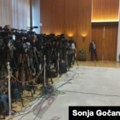 Godinu i po dana bez kontrolnog tela: Može li se zaustaviti govor mržnje na televizijama u Srbiji?