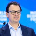 "АИ постаје све опаснији"! Шеф Антхропица тражи успоравање развоја вештачке интелигенције: добио подршку Маска и Алтмана