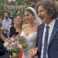 Isplivale fotke sa crkvenog venčanja: Ćerka Gagija Jovanovića i Branke Pujić na intimnoj ceremoniji u običnoj haljini…