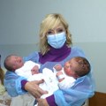 Prve dve bebe rođene u GAK Višegradska, jedan sekund posle ponoći