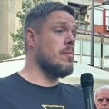 Bivši košarkaški reprezentativac Vladimir Štimac posetio čačanske studente na blokadi