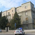 Danas: Policajcu, koji je napadnut u Novom Sadu, preti suspenzija