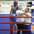 Skandal veka u Srbiji na Evropskom prvenstvu: Trener uleteo u ring i počeo da davi sudiju!